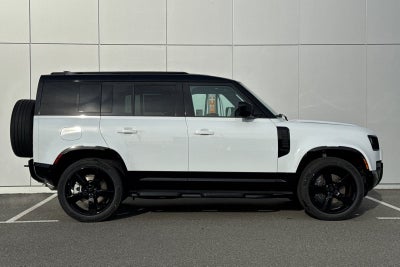 2026 Land Rover Defender 110 X-Dynamic SE