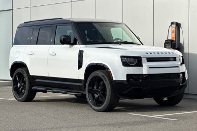 2026 Land Rover Defender 110 X-Dynamic SE