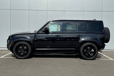 2026 Land Rover Defender 110 X-Dynamic SE