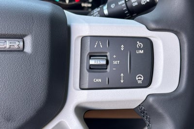 2026 Land Rover Defender 110 X-Dynamic SE