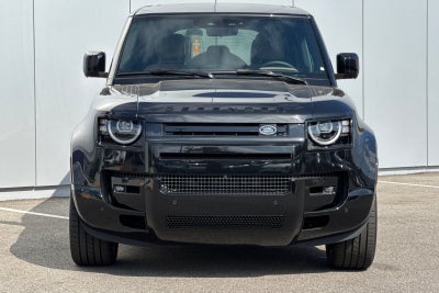 2026 Land Rover Defender 110 X-Dynamic SE