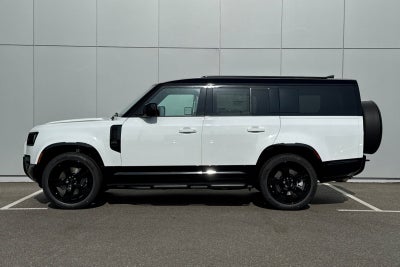 2026 Land Rover Defender 130 X-Dynamic SE