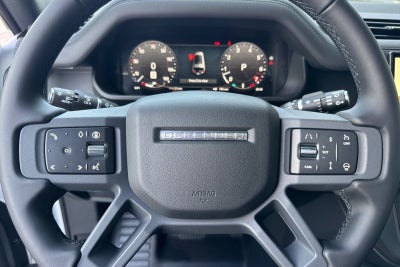2026 Land Rover Defender 130 X-Dynamic SE