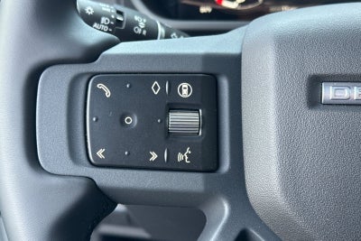 2026 Land Rover Defender 130 X-Dynamic SE