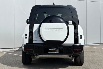 2026 Land Rover Defender 130 X-Dynamic SE