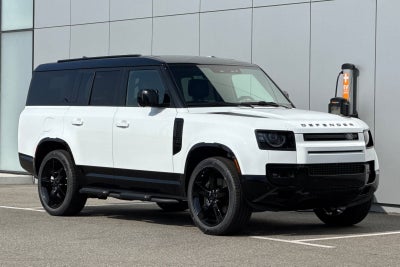 2026 Land Rover Defender 130 X-Dynamic SE