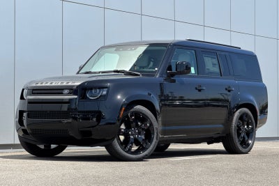 2026 Land Rover Defender 130 X-Dynamic SE