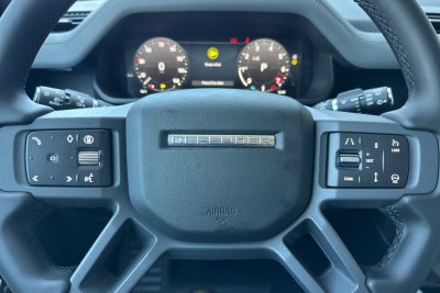 2026 Land Rover Defender 130 X-Dynamic SE