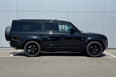 2026 Land Rover Defender 130 X-Dynamic SE