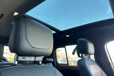 2023 Land Rover Defender 130 X-Dynamic SE
