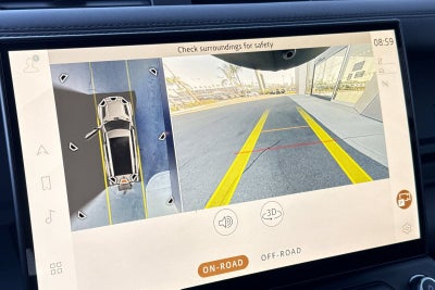 2026 Land Rover Defender 130 X-Dynamic SE