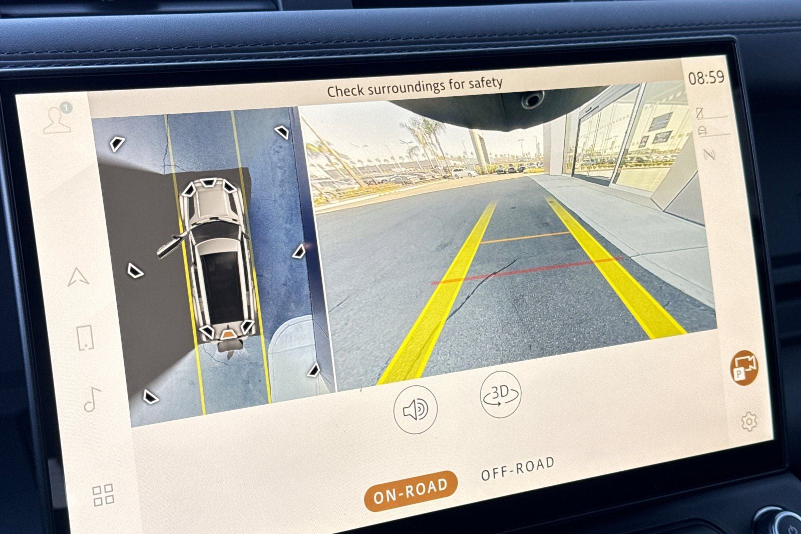 2026 Land Rover Defender 130 X-Dynamic SE