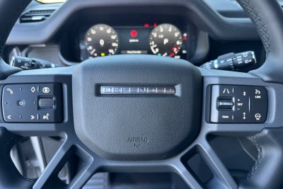 2026 Land Rover Defender 130 X-Dynamic SE