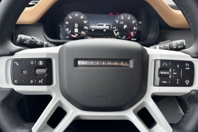 2026 Land Rover Defender 130 X-Dynamic SE