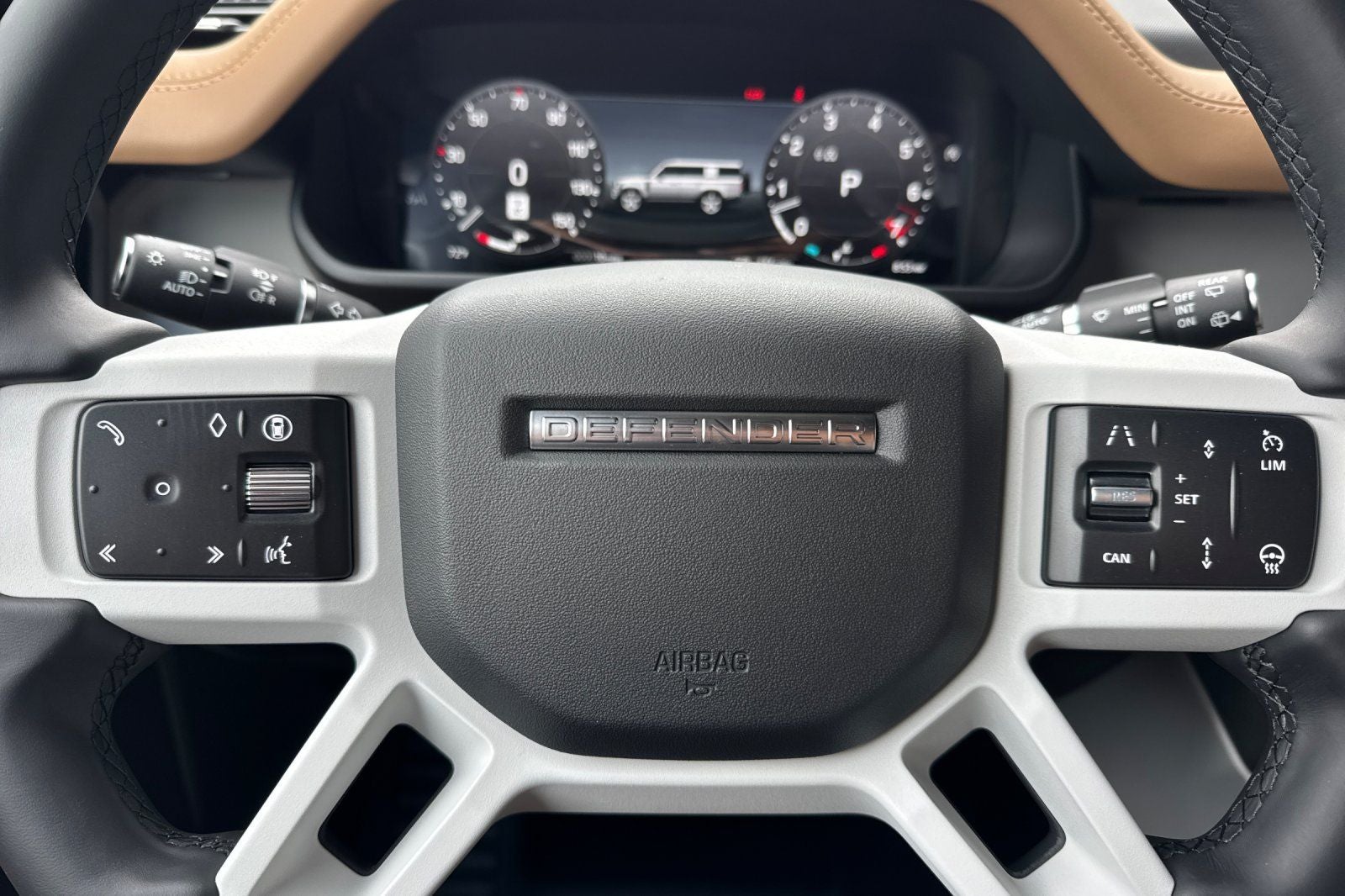 2026 Land Rover Defender 130 X-Dynamic SE