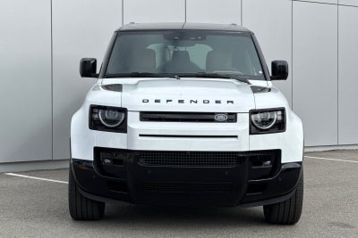 2026 Land Rover Defender 130 X-Dynamic SE
