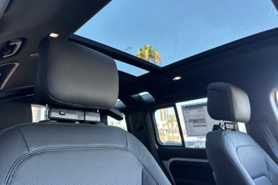 2026 Land Rover Defender 110 S