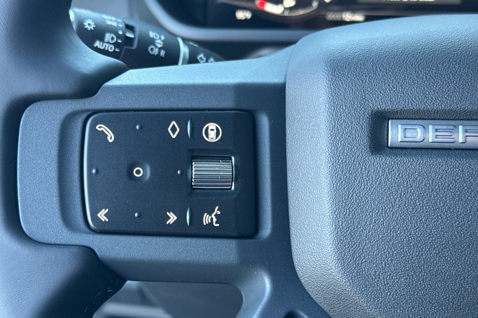 2026 Land Rover Defender 110 S