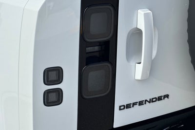 2026 Land Rover Defender 110 S