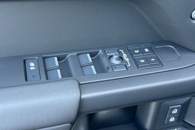 2026 Land Rover Defender 110 S