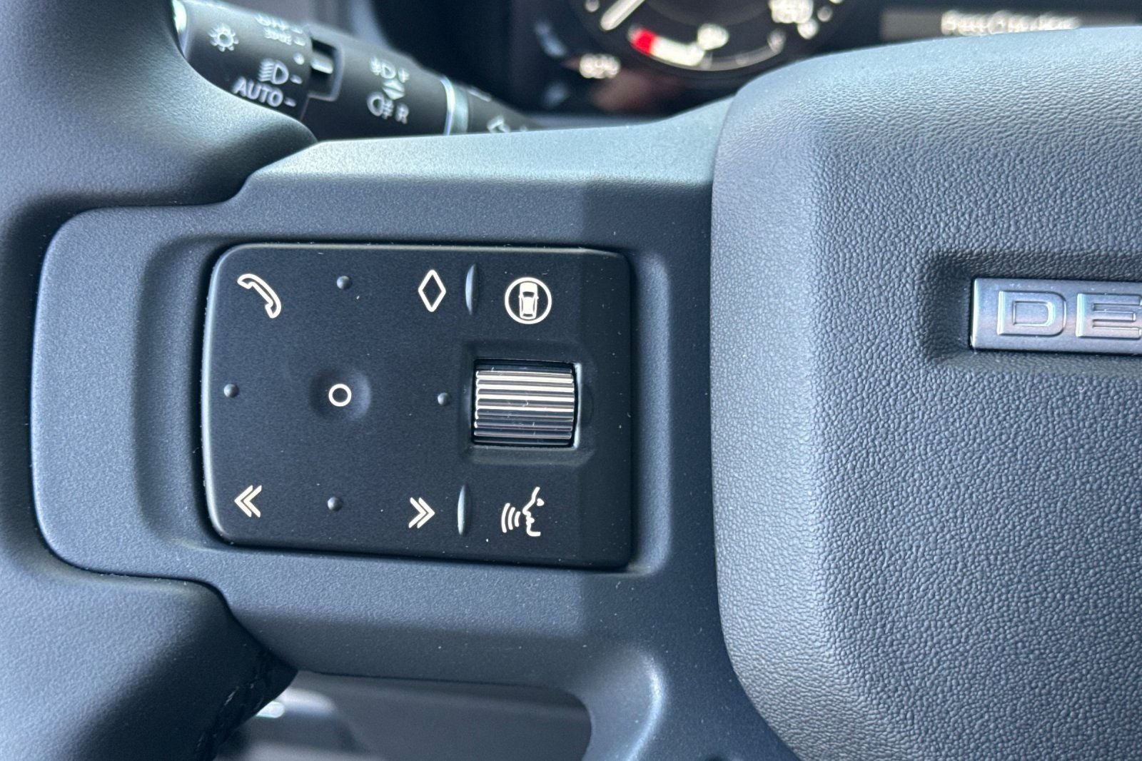 2026 Land Rover Defender 110 S
