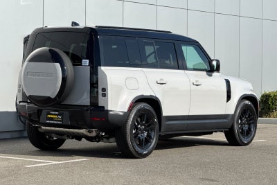 2026 Land Rover Defender 110 S