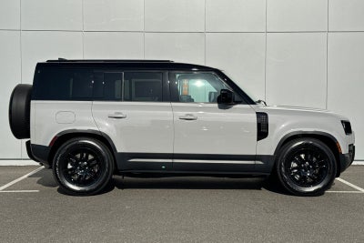 2026 Land Rover Defender 110 S