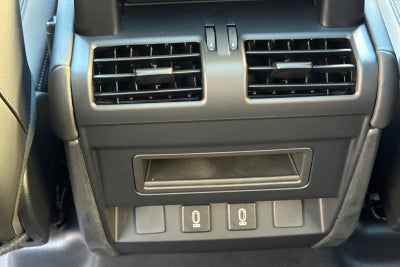 2026 Land Rover Defender 110 S