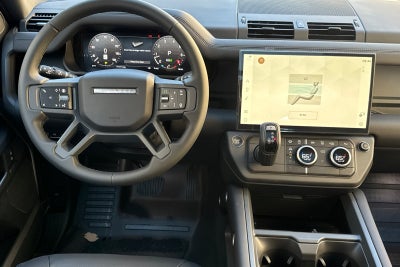 2026 Land Rover Defender 110 S