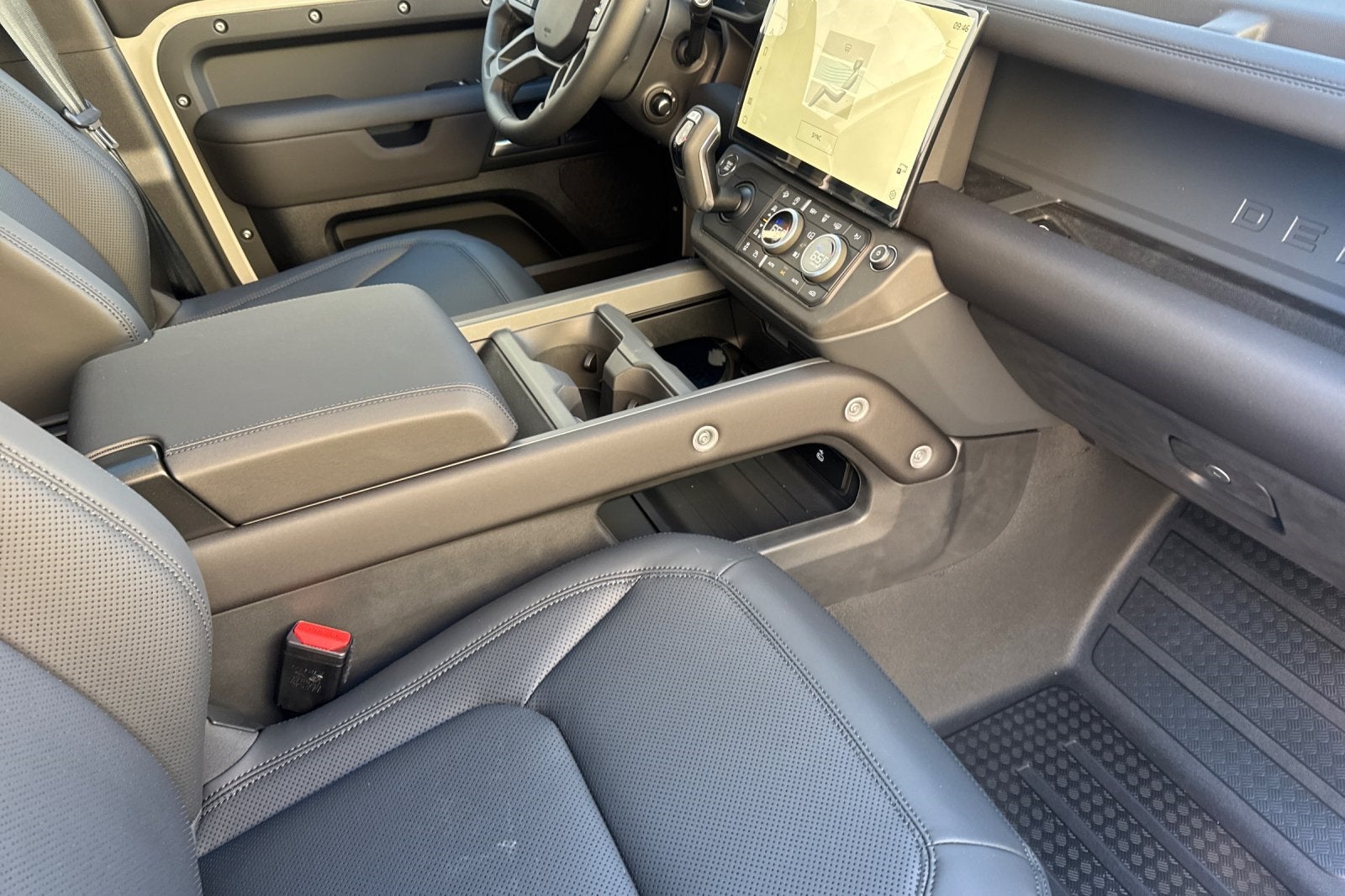 2026 Land Rover Defender 110 S