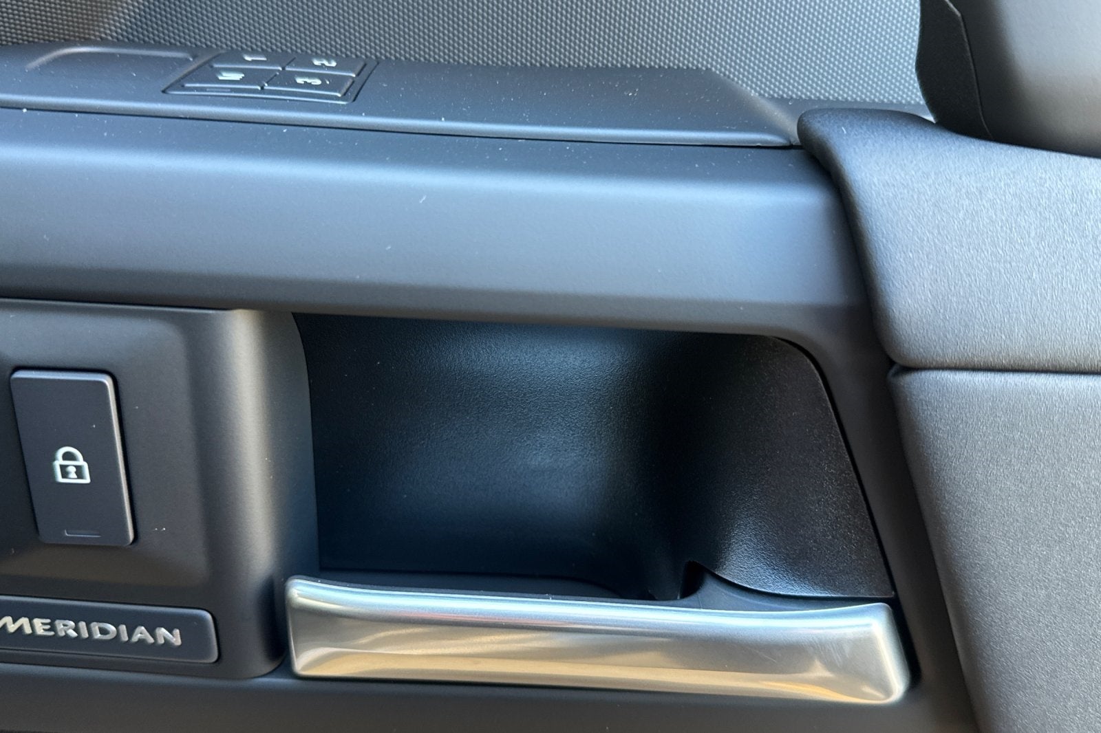 2026 Land Rover Defender 110 S