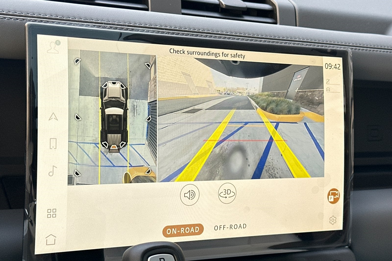 2026 Land Rover Defender 110 S