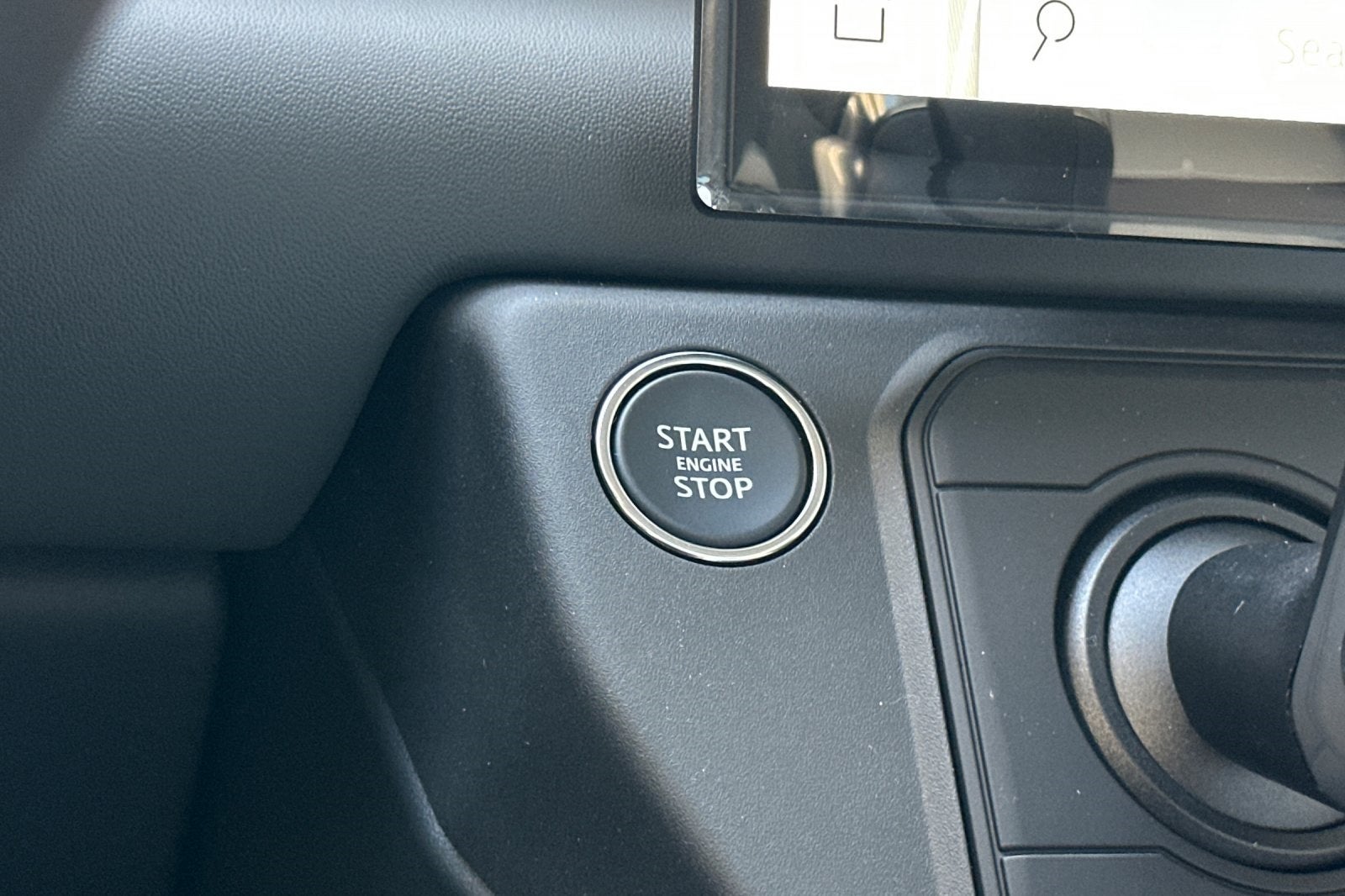 2026 Land Rover Defender 110 S