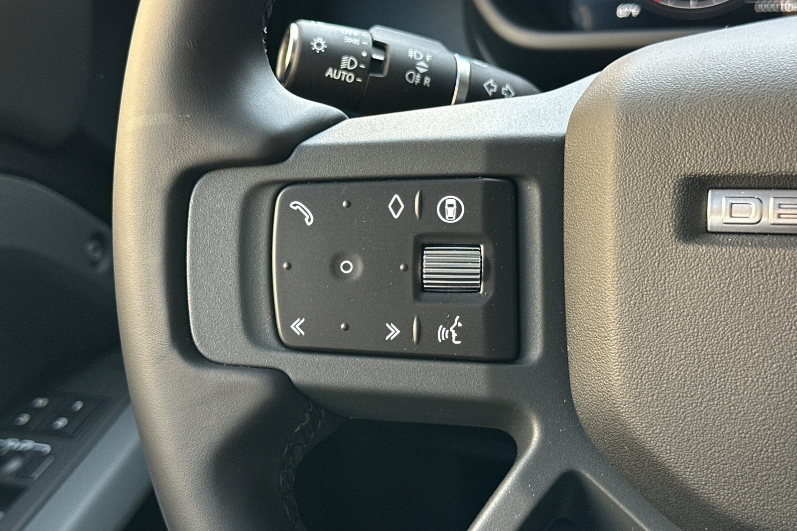 2026 Land Rover Defender 110 S