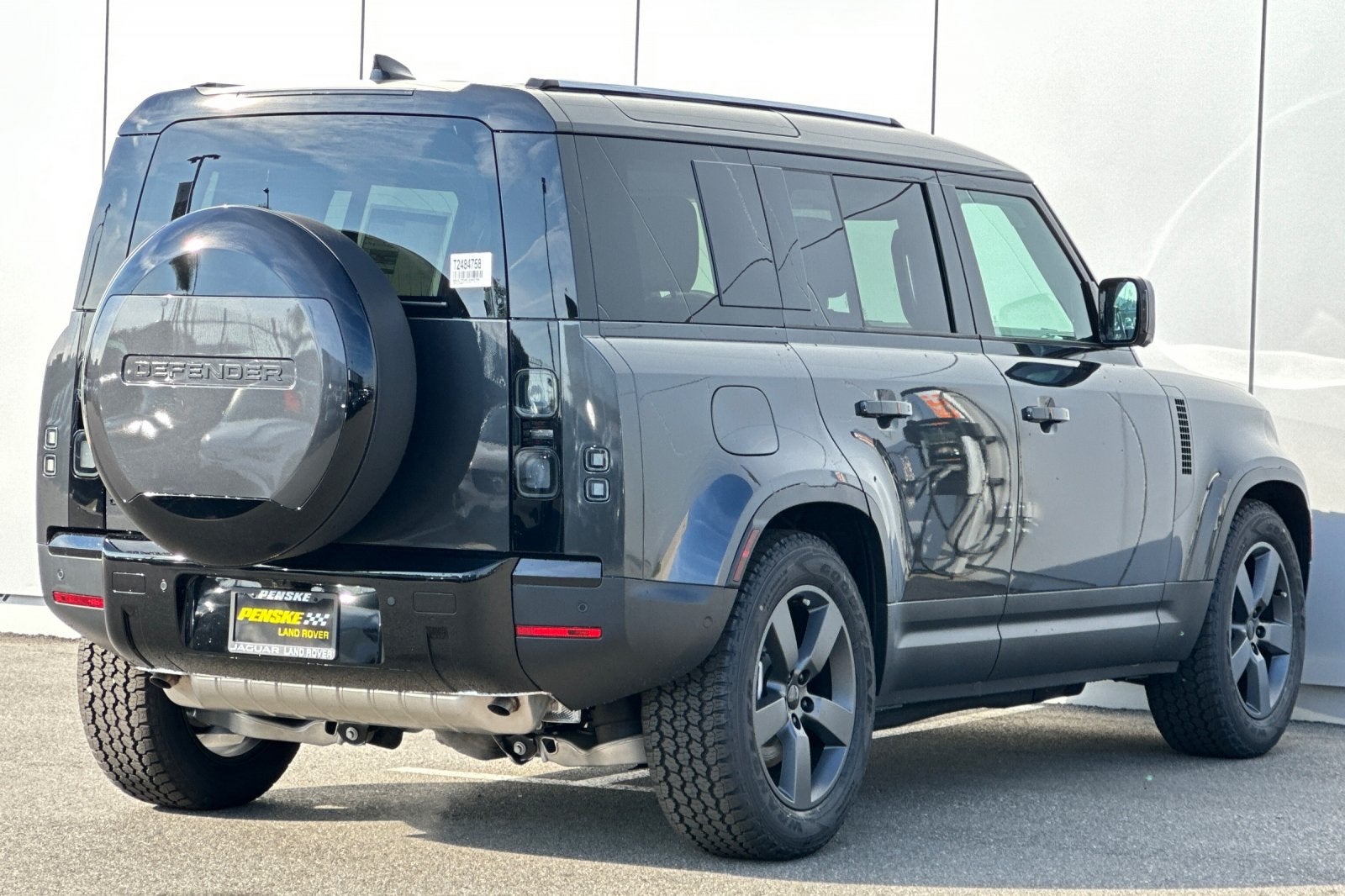 2026 Land Rover Defender 110 S