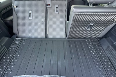 2026 Land Rover Defender 110 S