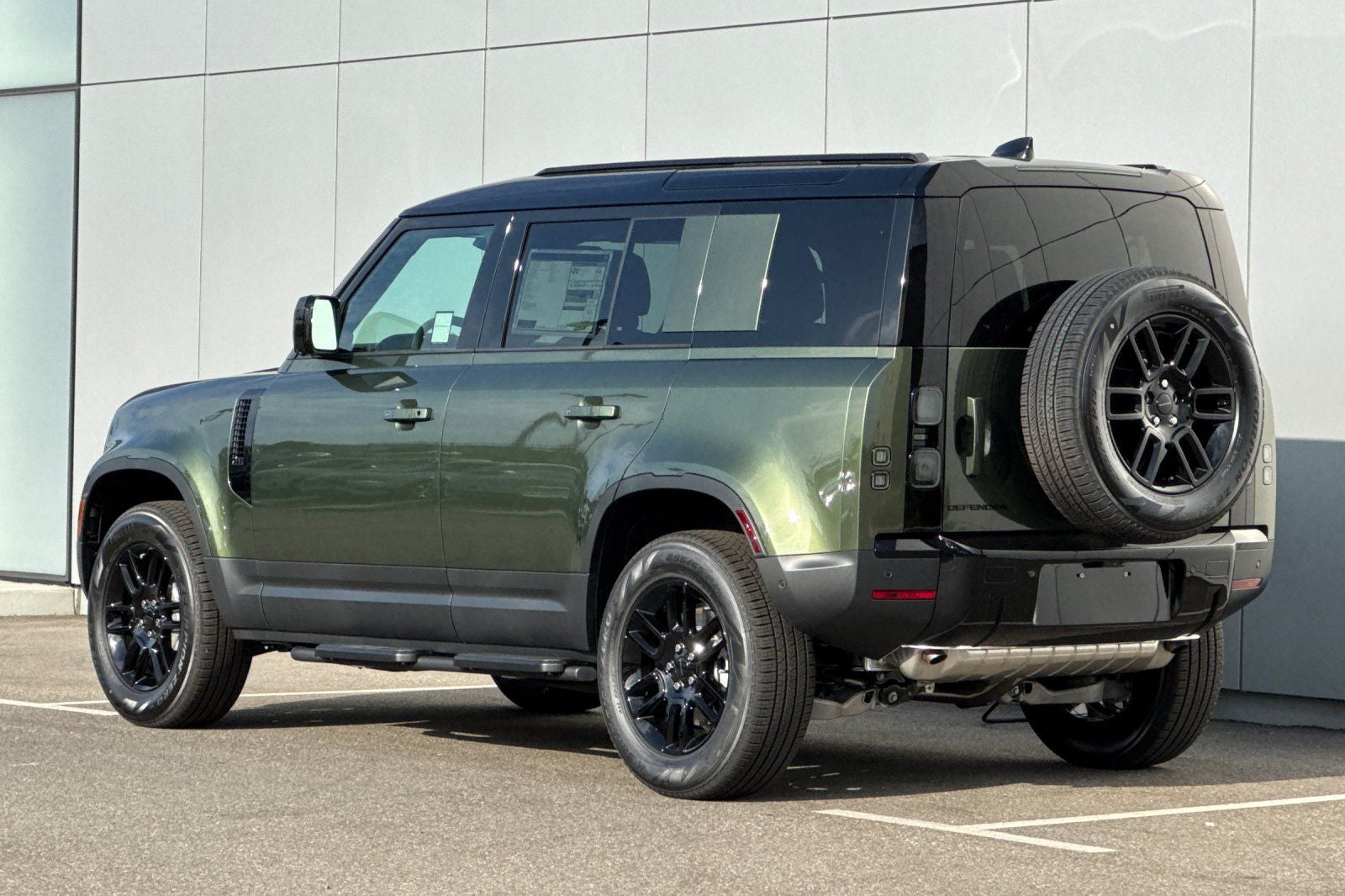 2026 Land Rover Defender 110 S
