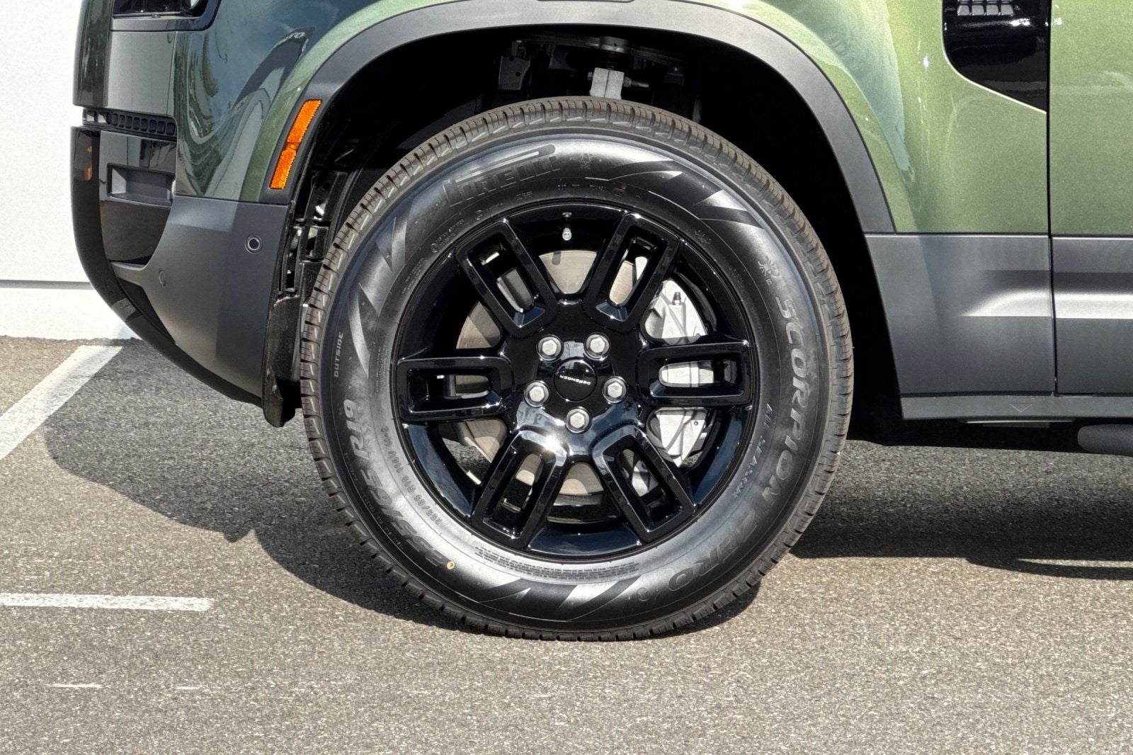 2026 Land Rover Defender 110 S