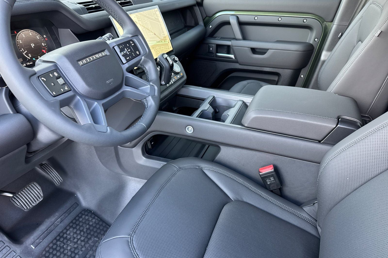 2026 Land Rover Defender 110 S