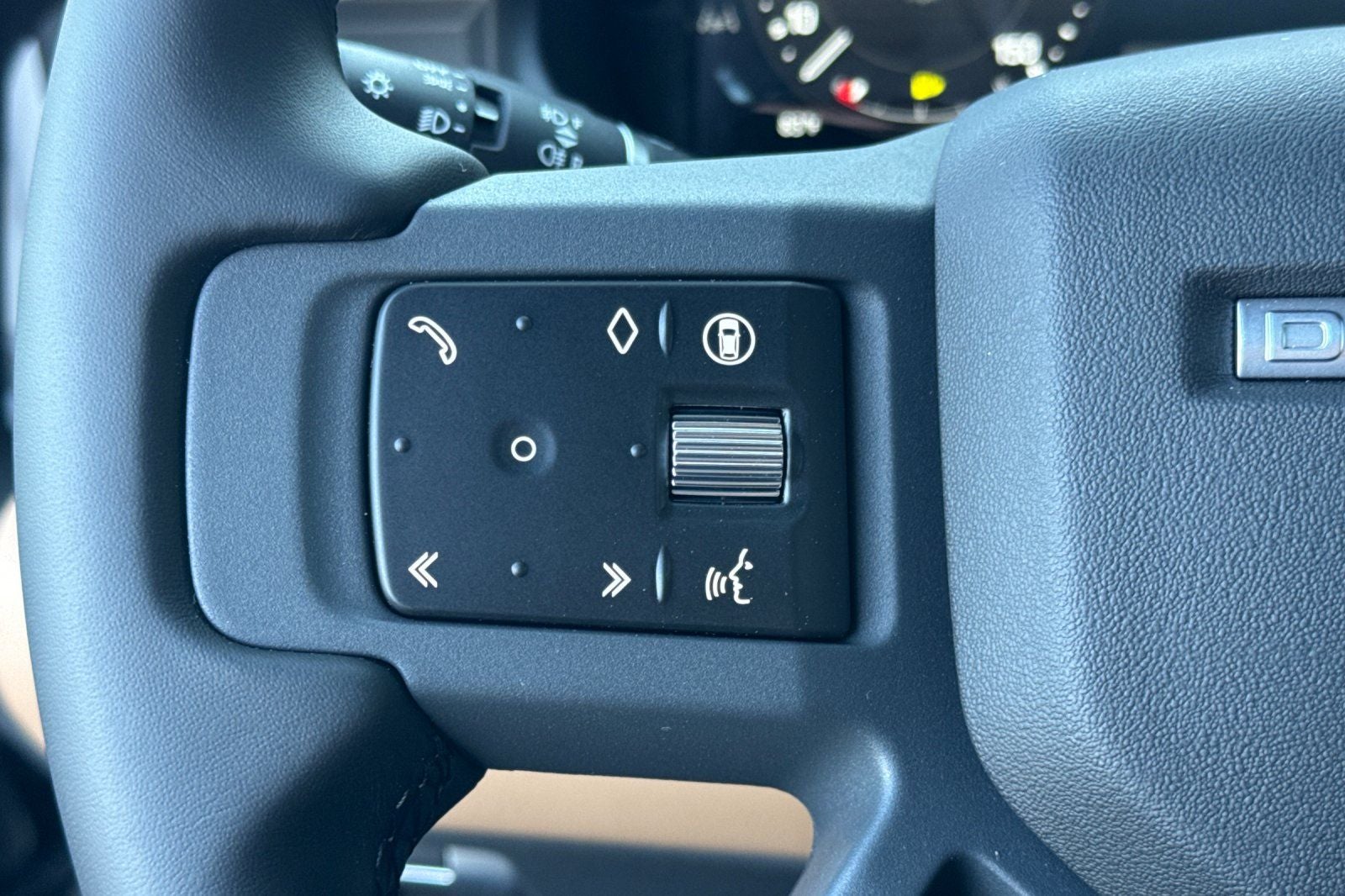 2026 Land Rover Defender 110 S