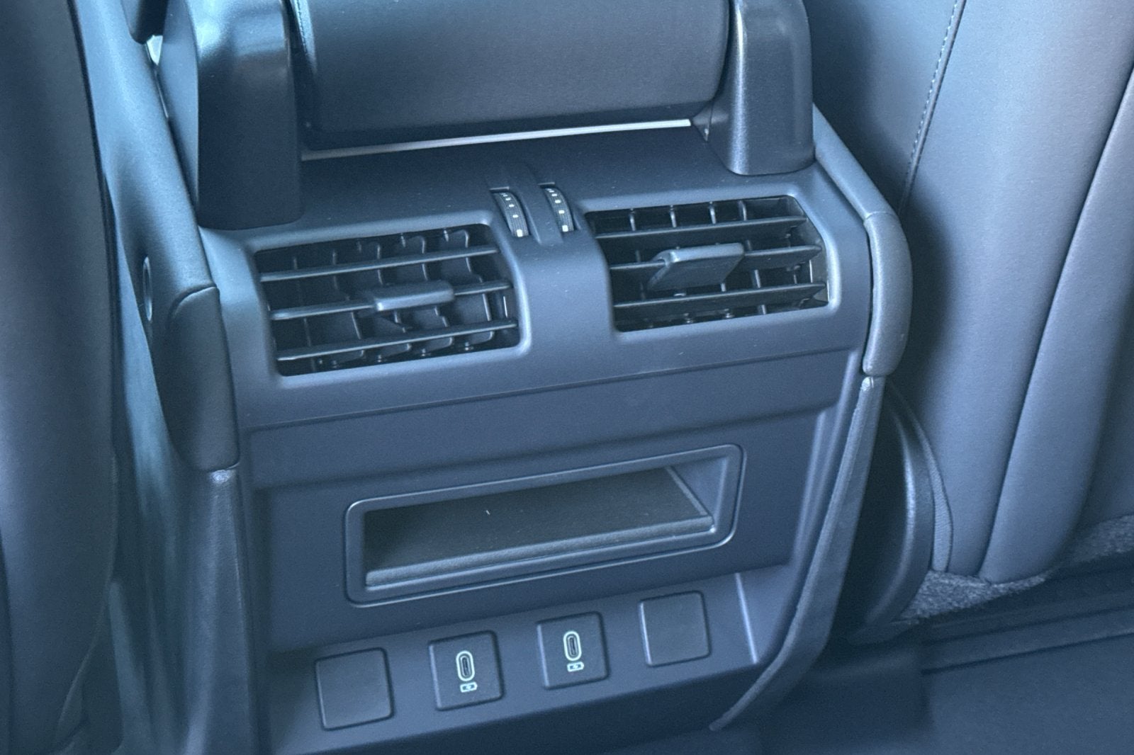 2026 Land Rover Defender 110 S