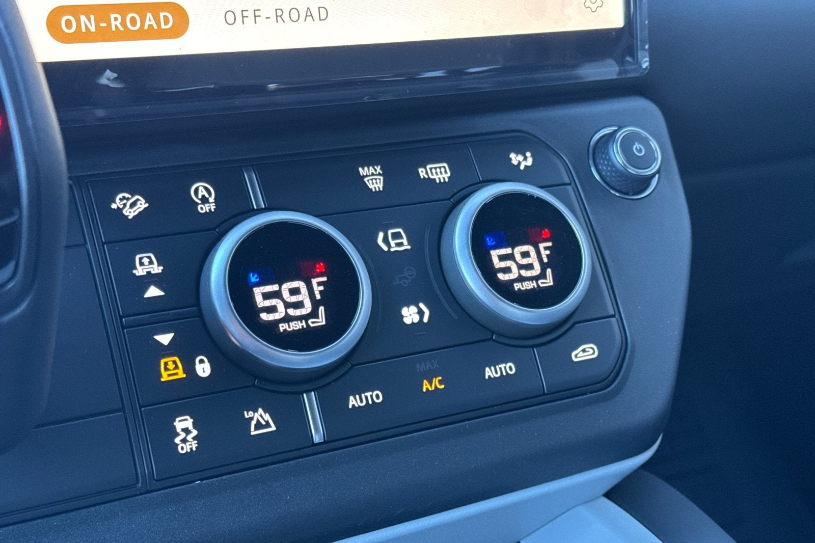 2026 Land Rover Defender 110 S