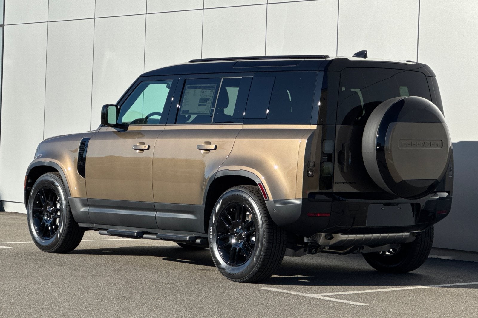 2026 Land Rover Defender 110 S