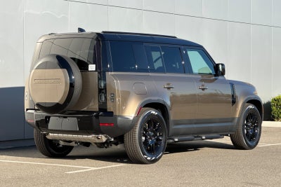 2026 Land Rover Defender 110 S