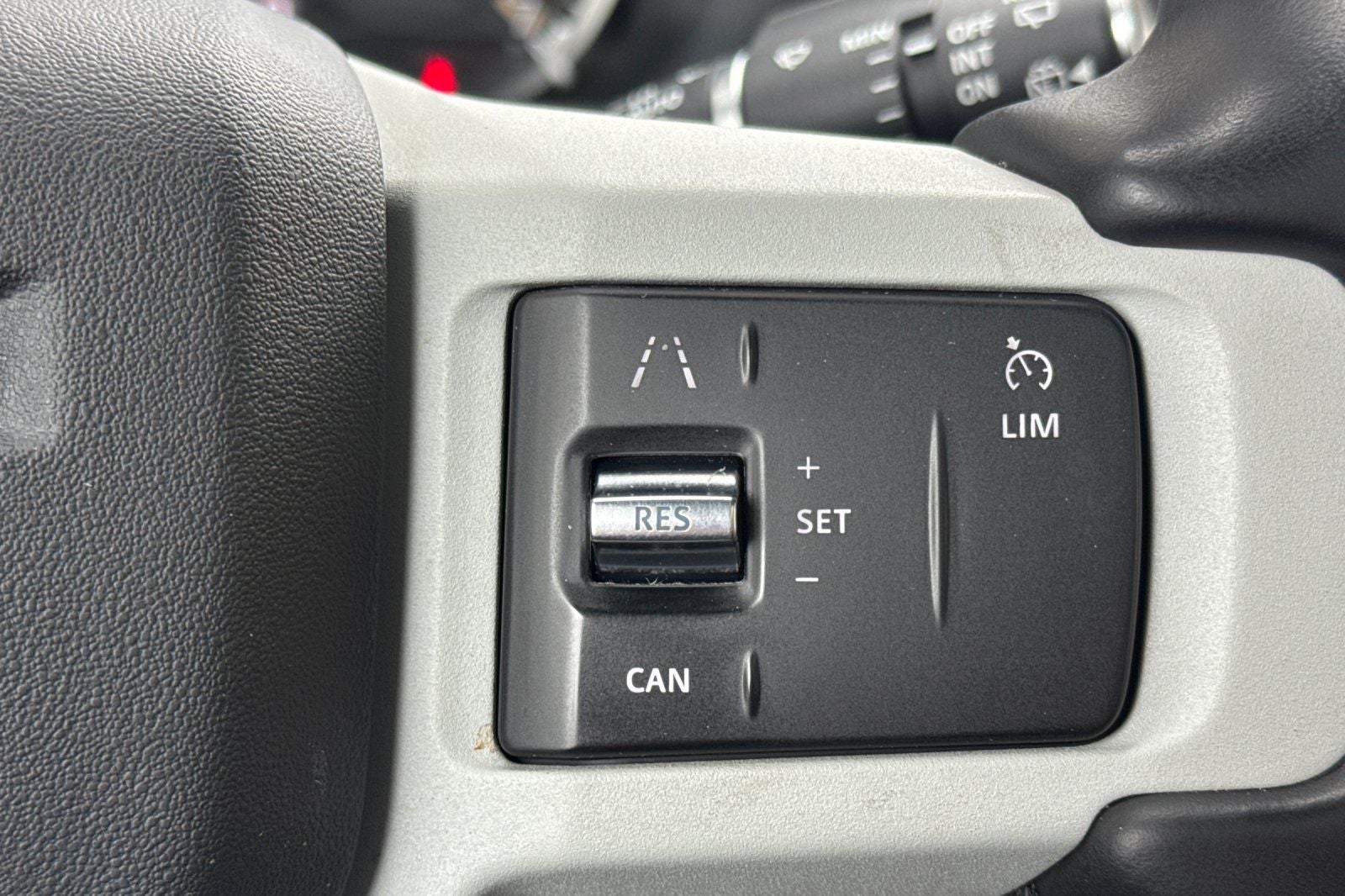 2023 Land Rover Defender 110 S