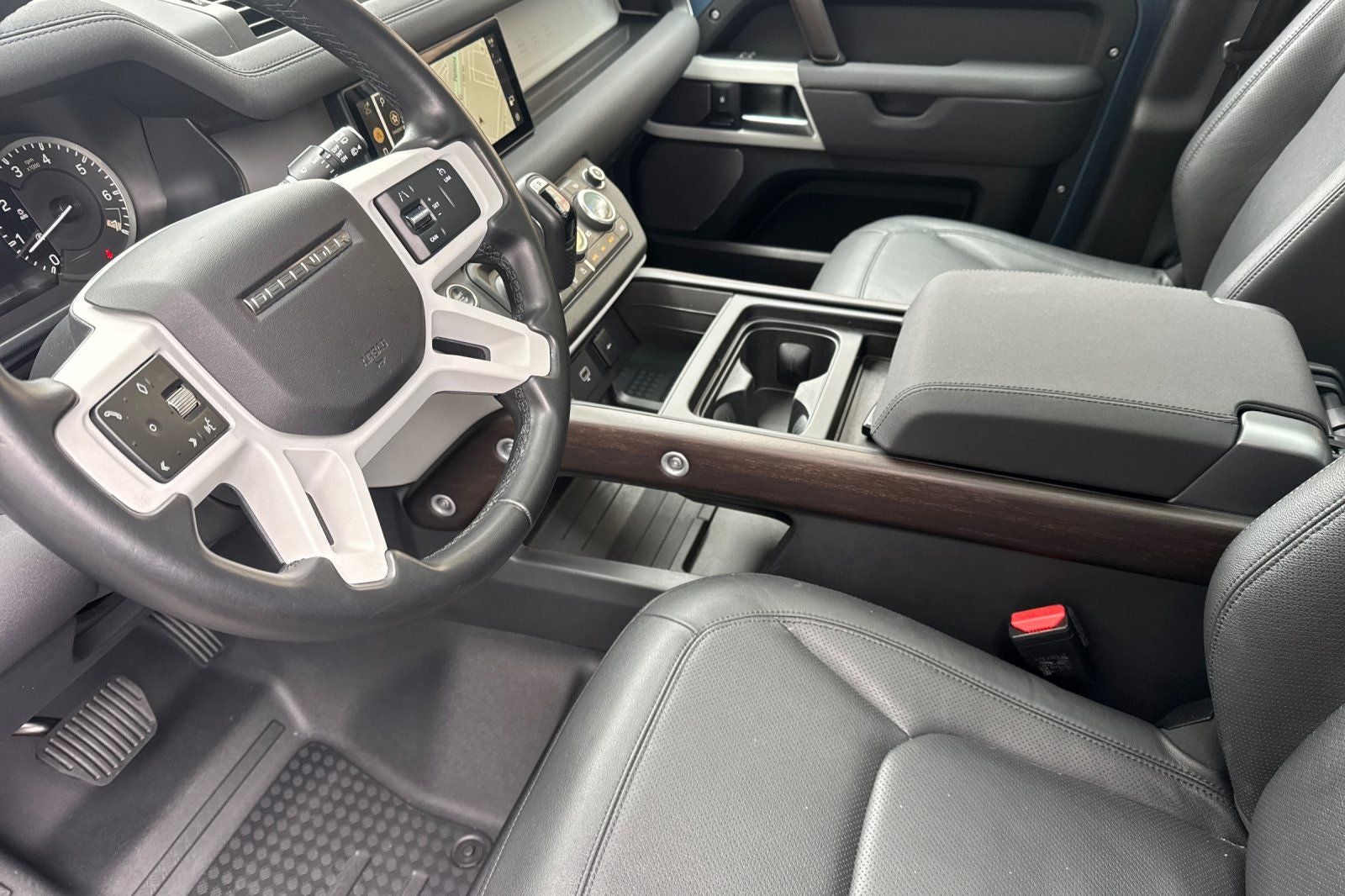 2023 Land Rover Defender 110 S