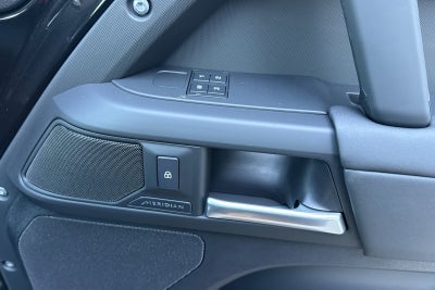 2026 Land Rover Defender 110 S