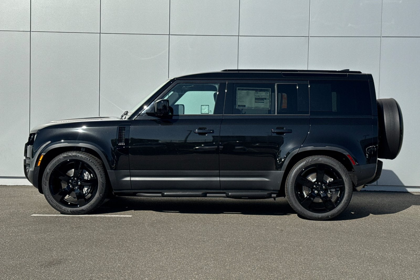2026 Land Rover Defender 110 S