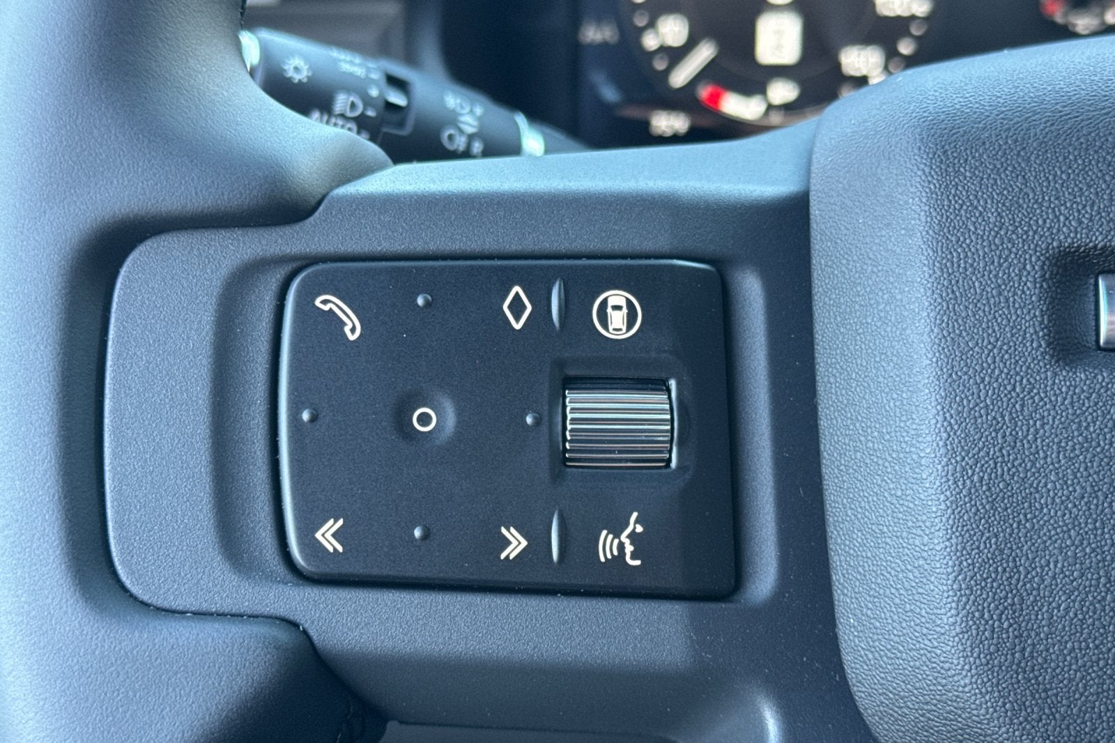 2026 Land Rover Defender 110 S