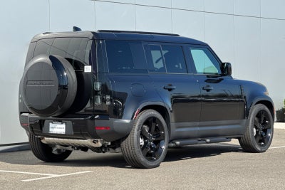 2026 Land Rover Defender 110 S